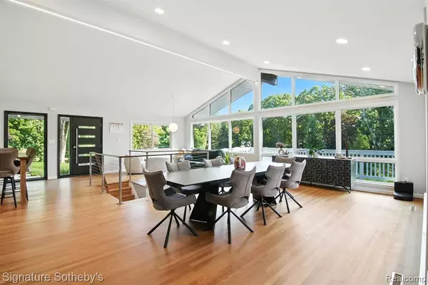 Franklin, MI 48025,25838 Hersheyvale Drive