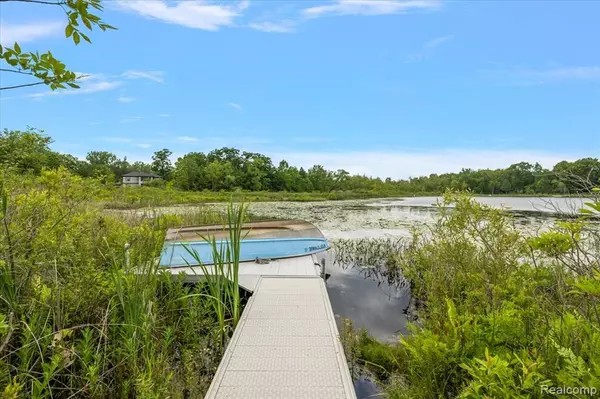 Commerce Twp, MI 48382,5390 Plantation Drive