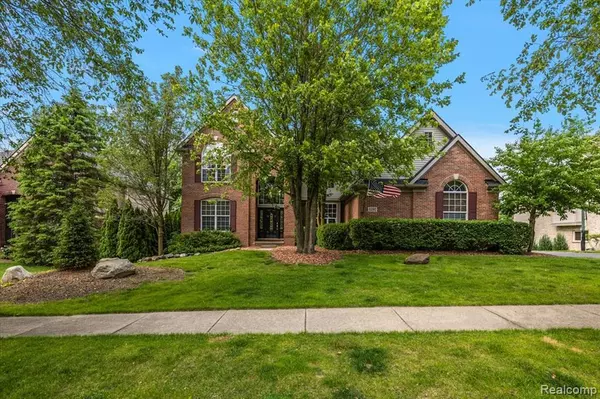 Commerce Twp, MI 48382,5390 Plantation Drive