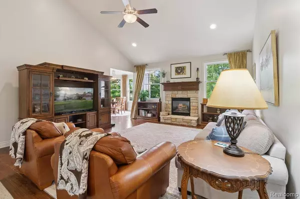 Stanwood, MI 49346,12104 Tullymore Drive