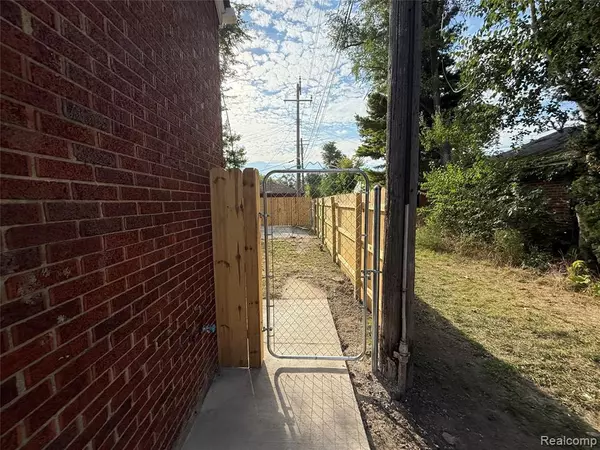 Detroit, MI 48234,19721 Spencer Street