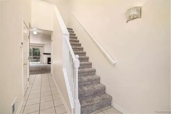 Grand Blanc, MI 48439,3006 Murray Street