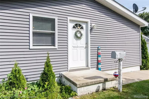 716 Ternes Road, Tecumseh, MI 49286