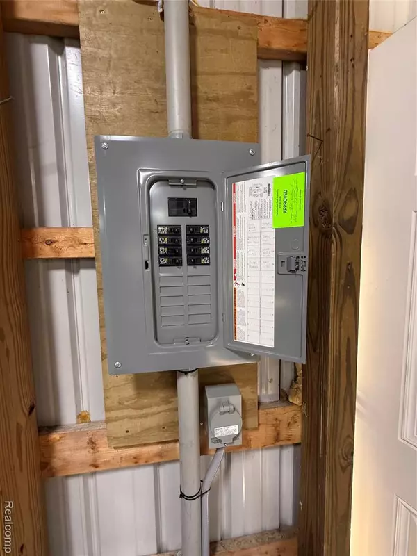 Metamora, MI 48455,3745 Green Corners Road