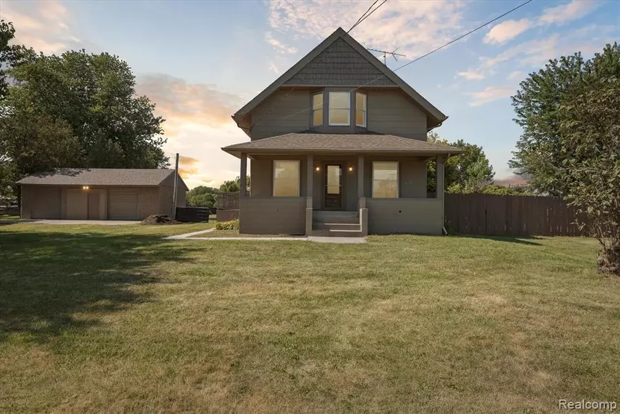 8043 S Dixie Highway, Erie, MI