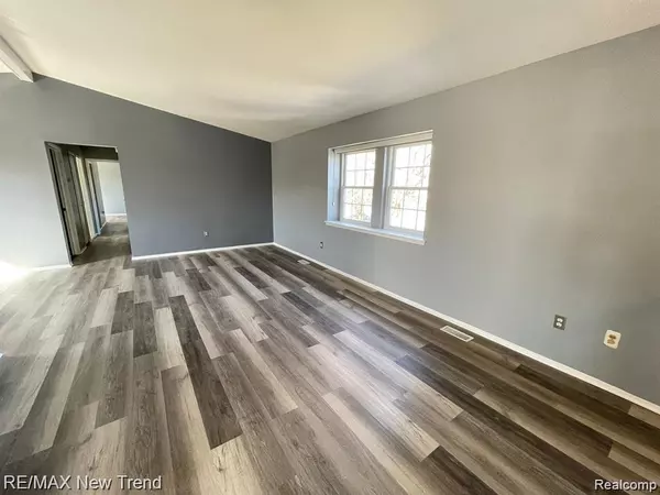 Northville, MI 48167,42101 ROSCOMMON Street