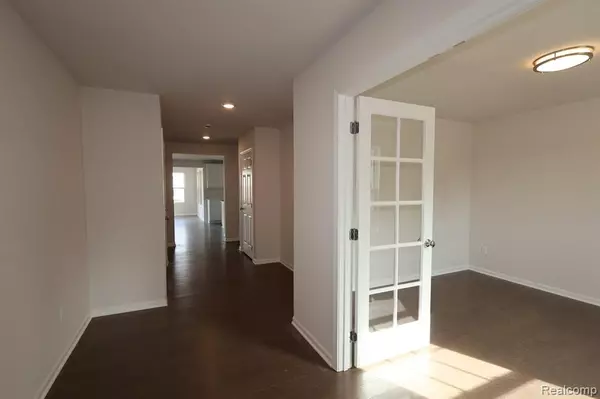 Van Buren, MI 48111,14497 Laurelwood Drive
