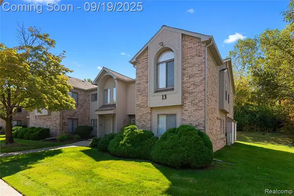 Canton, MI 48187,42789 Lilley Pointe Drive