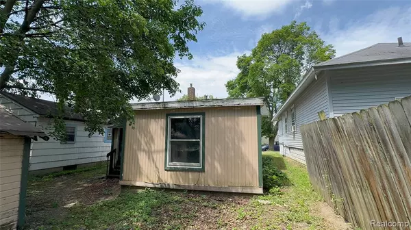 Lansing, MI 48910,2005 Ray Street