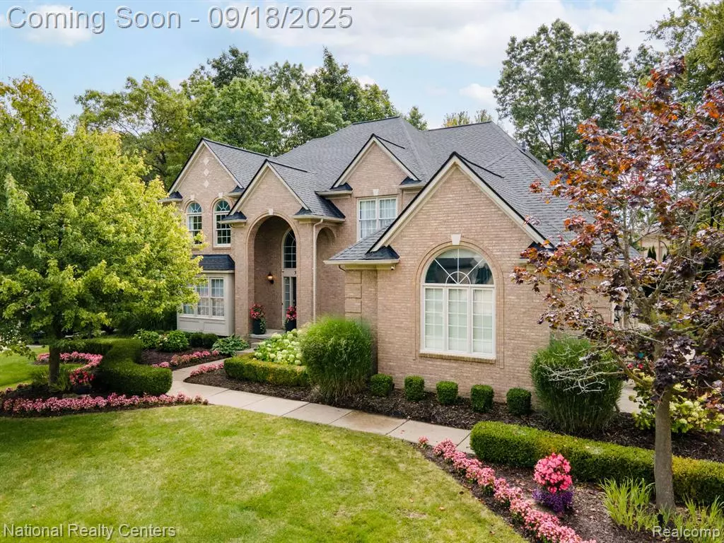 Lake Orion, MI,3851 Red Root Road