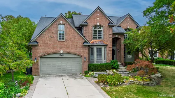 620 Appoline Court, Rochester, MI 48307