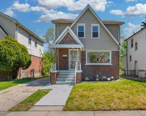 15900 LAUDER Street, Detroit, MI 48227