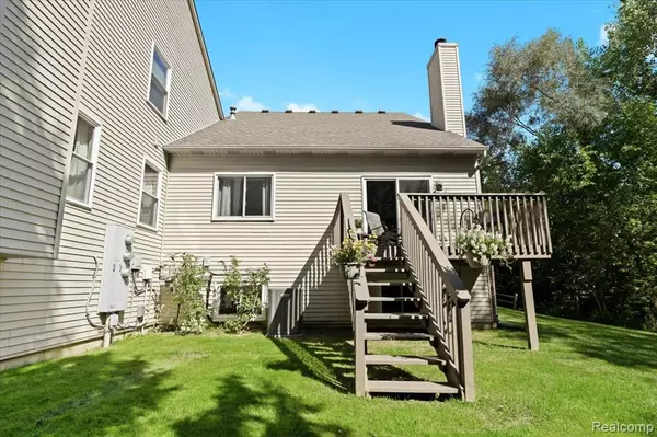Hartland, MI 48353,10484 Northvalley Court