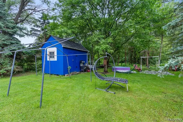 Sterling Heights, MI 48310,37183 Curwood Drive