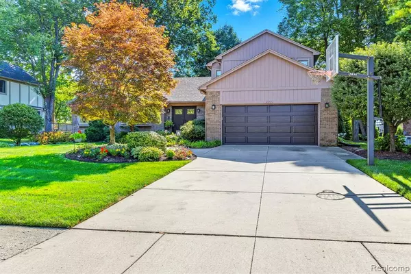 Troy, MI 48098,6572 Forest Park Drive