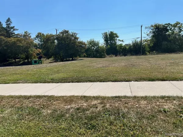 Detroit, MI 48206,2025 W Euclid Street