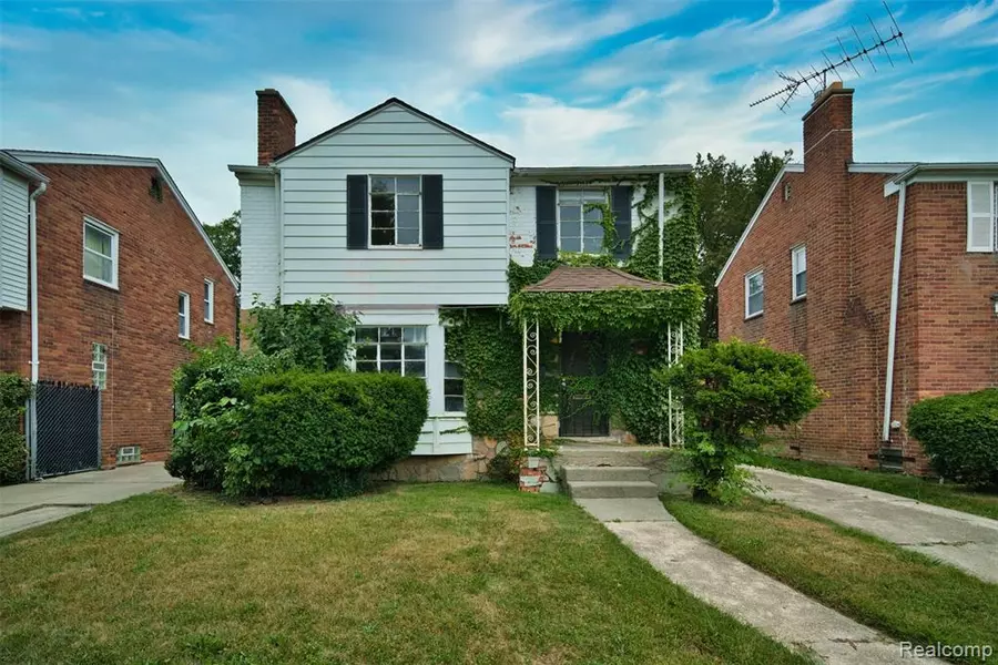 19440 HARTWELL Street, Detroit, MI 48235