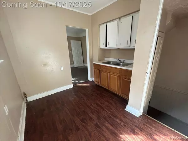 Detroit, MI 48204,11718 Manor Street