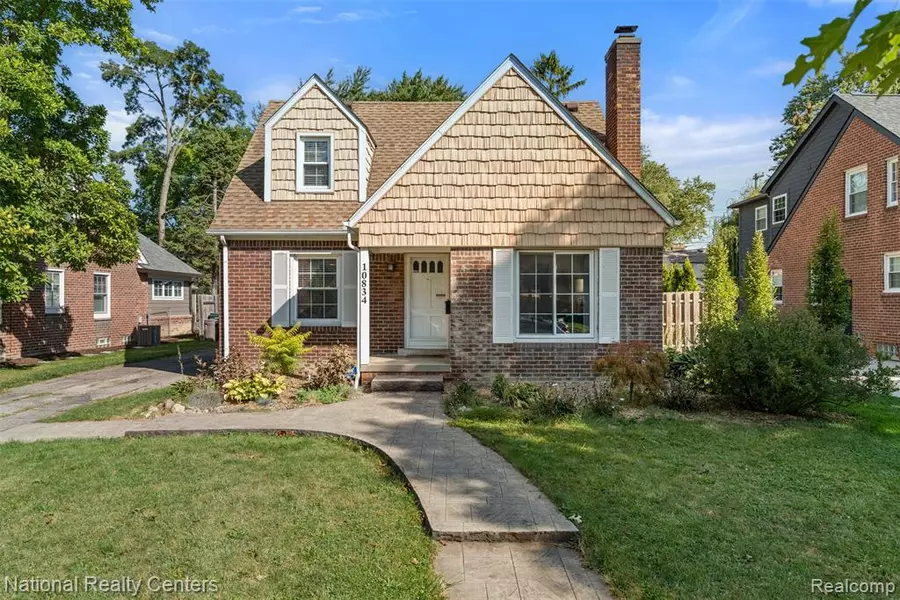 10834 Talbot Avenue, Huntington Woods, MI