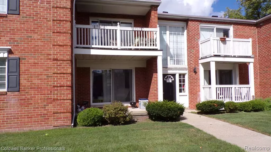 2440 Parmenter Blvd Parmenter #109 Boulevard, Royal Oak, MI 48073