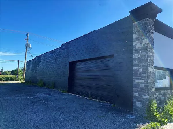 Detroit, MI 48228,14700 W Chicago Street