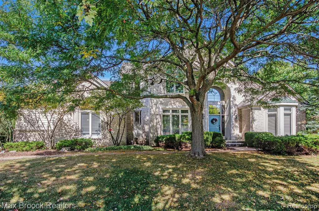 Troy, MI 48098,1976 Club Drive