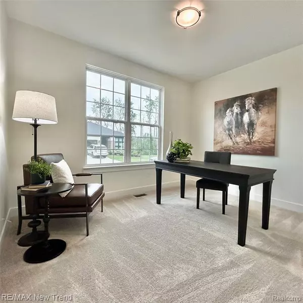 West Bloomfield, MI 48323,7836 Trailside Court