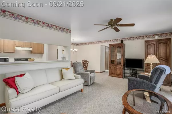 Shelby Twp, MI 48315,14710 Palmetto Court Court