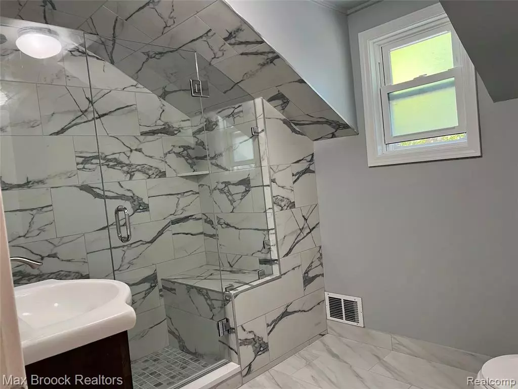 New Baltimore, MI 48047,51136 TAYLOR Street