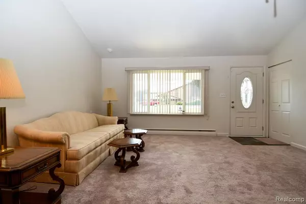 Flint, MI 48506,6443 Richfield Road