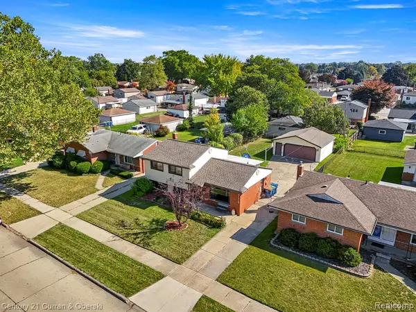 Warren, MI 48088,31218 Fairfield Drive