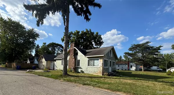 Waterford, MI 48329,2903 Elba Avenue