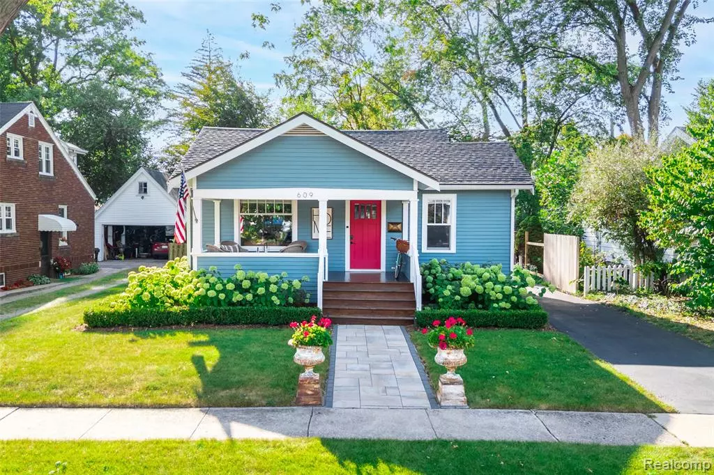Plymouth, MI 48170,609 N Harvey Street