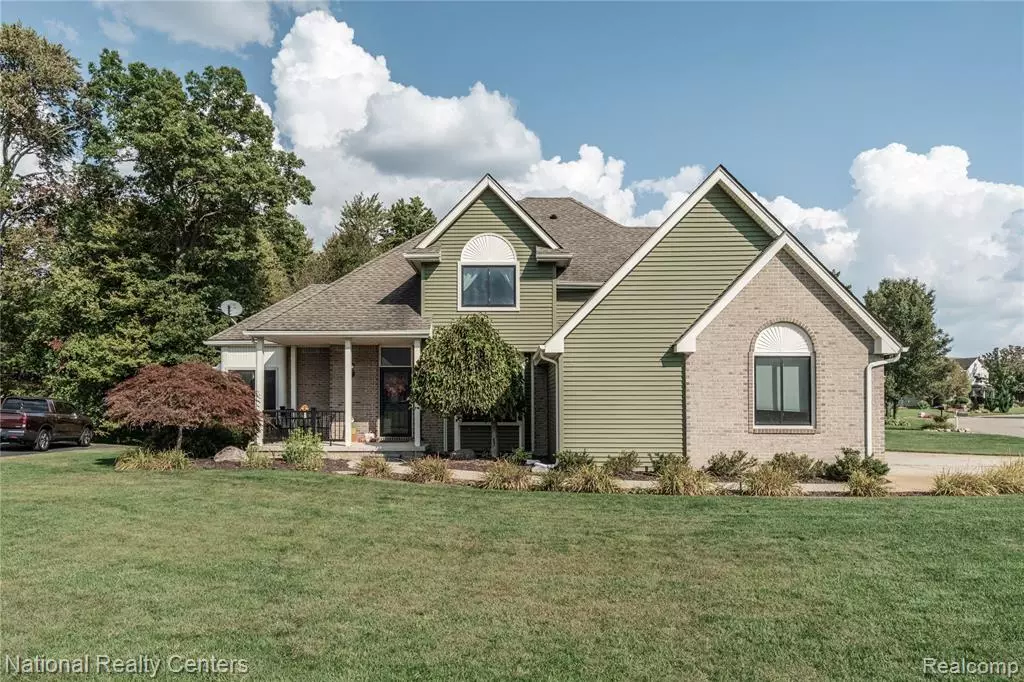 South Lyon, MI 48178,9859 Aylebury Drive