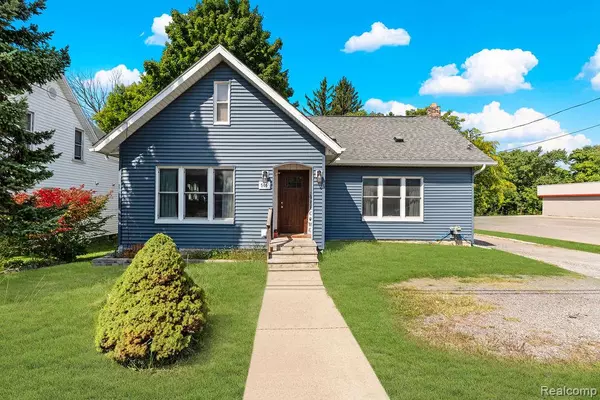 Clio, MI 48420,506 W Vienna Street