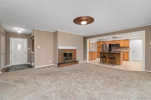 Troy, MI 48084,2558 Avonhurst Drive