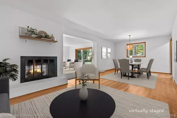 Grosse Ile, MI 48138,8009 Coventry Avenue