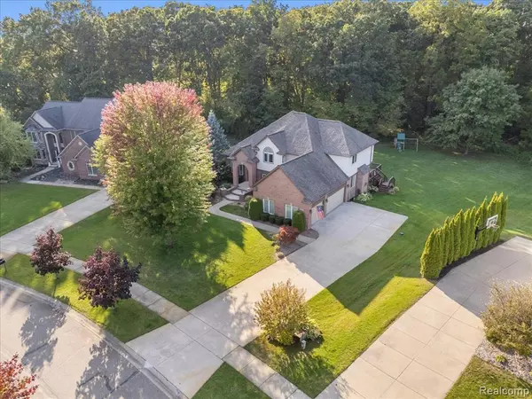 Howell, MI 48855,2351 Arciero Court