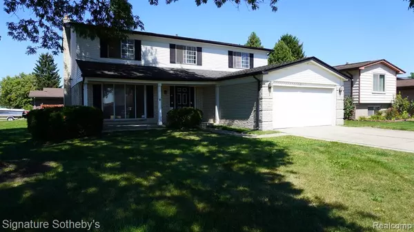 4415 FOX HILL Drive, Sterling Heights, MI 48310