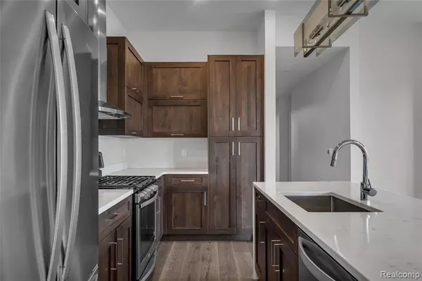 Detroit, MI 48201,438 Selden Street