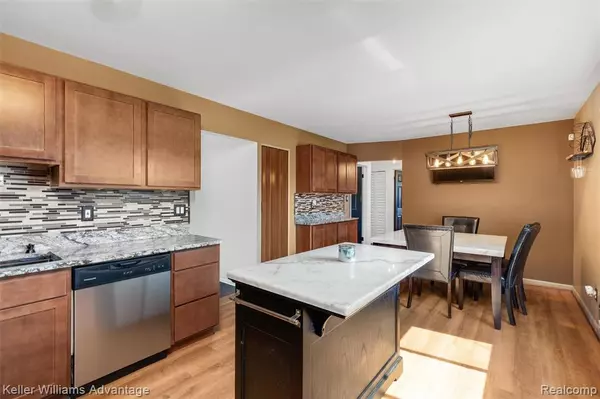 Westland, MI,34241 Marquette Street
