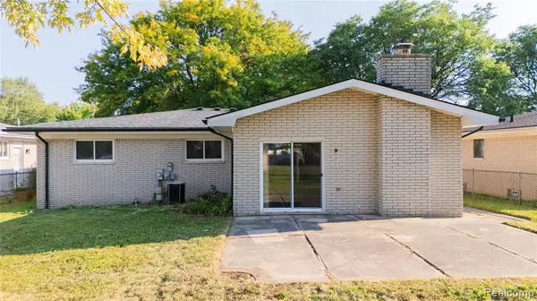 Sterling Heights, MI 48310,3217 Barton Drive