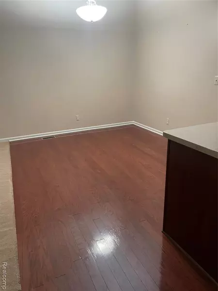 25510 PORTICO Lane, Novi, MI