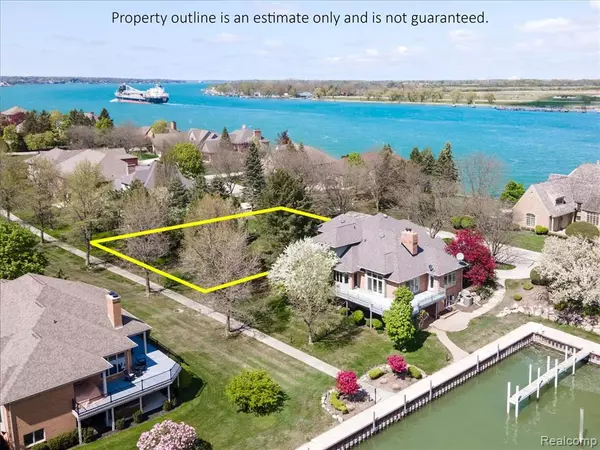 East China, MI,3730 Riverview N Terrace