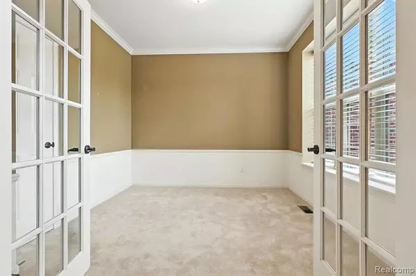 Willis, MI 48191,9009 Potterville Drive