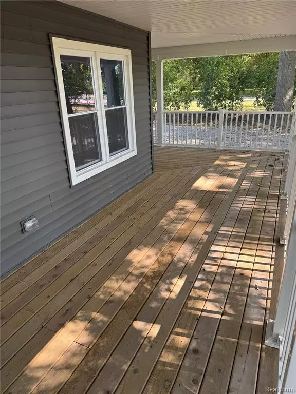 Romulus, MI 48174,32736 Sibley Road