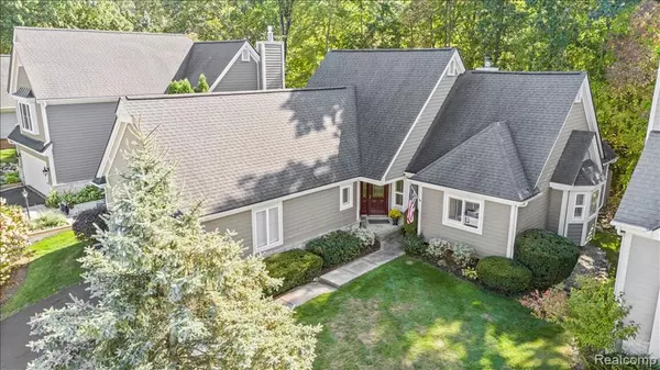 7285 Rabbit Ears Pass, Clarkston, MI