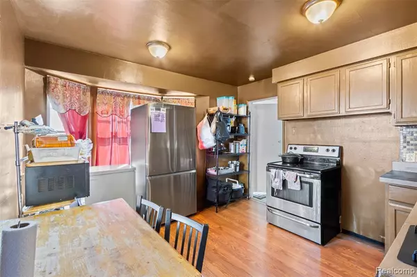 Detroit, MI 48219,19177 Stahelin Avenue