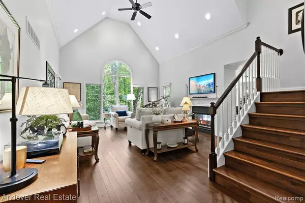 Clarkston, MI 48348,9128 Kelly Lake Drive