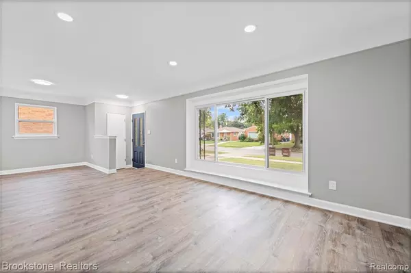 Redford, MI 48239,9025 Appleton